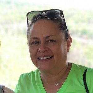 Meet your Posher, Debbie